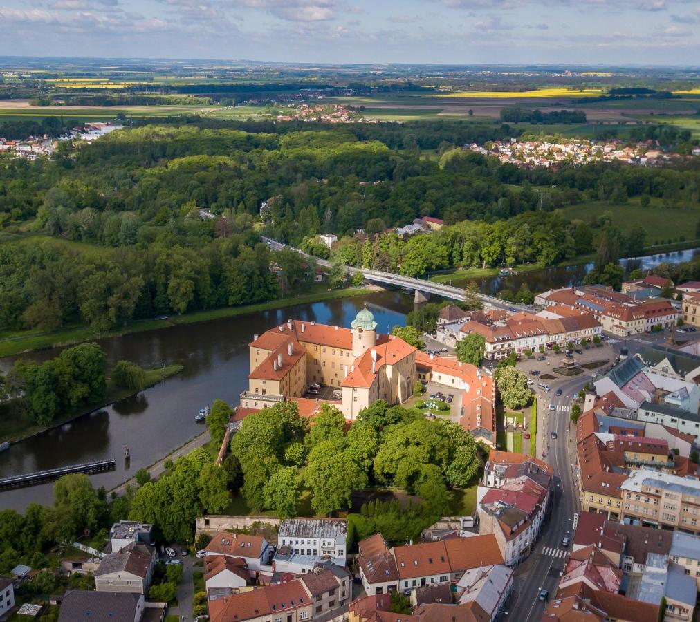 Castle Hotel & Wellness Подебрады Экстерьер фото