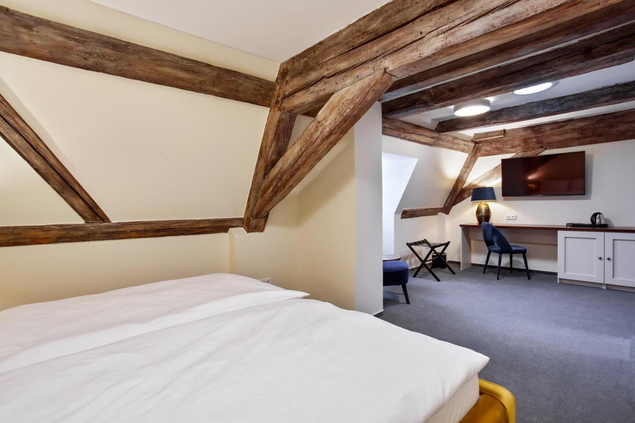 Castle Hotel & Wellness Подебрады Экстерьер фото